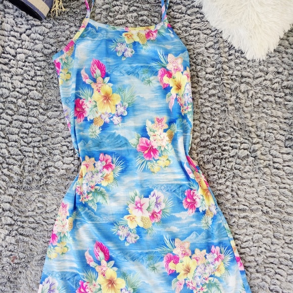 Madalana Beach Cover Up Dress Size S - Picture 1 of 2